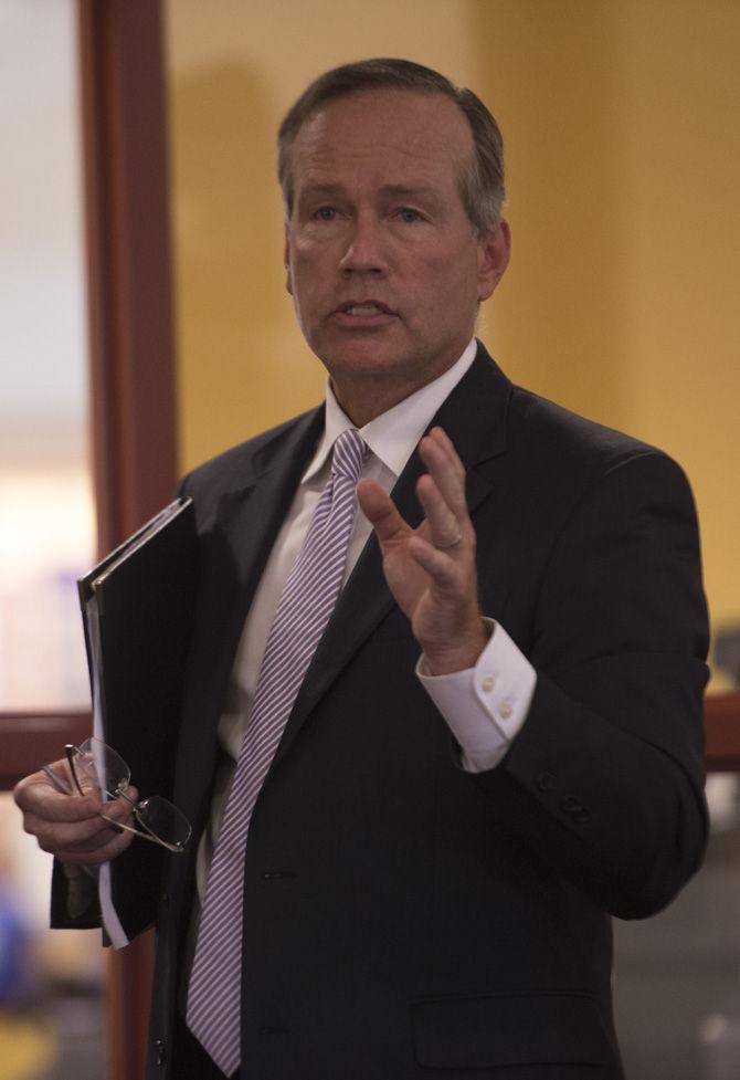 LSU president F. King Alexander speaks to the senators and guests on Wednesday, Sept. 2, 2015, during the Faculty Senate meeting in Barnes and Noble.