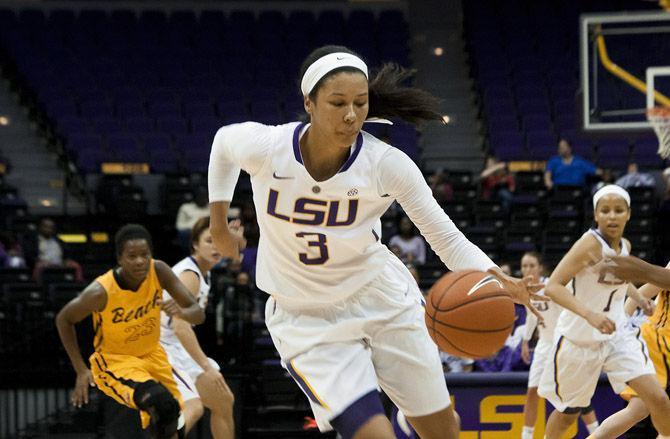 LSU senior forward Akilah Bethel (3) dribbles down the court on Saturday, Nov. 21, 2015 during the Tigers' 59-53 over Long Beach State University in the PMAC.