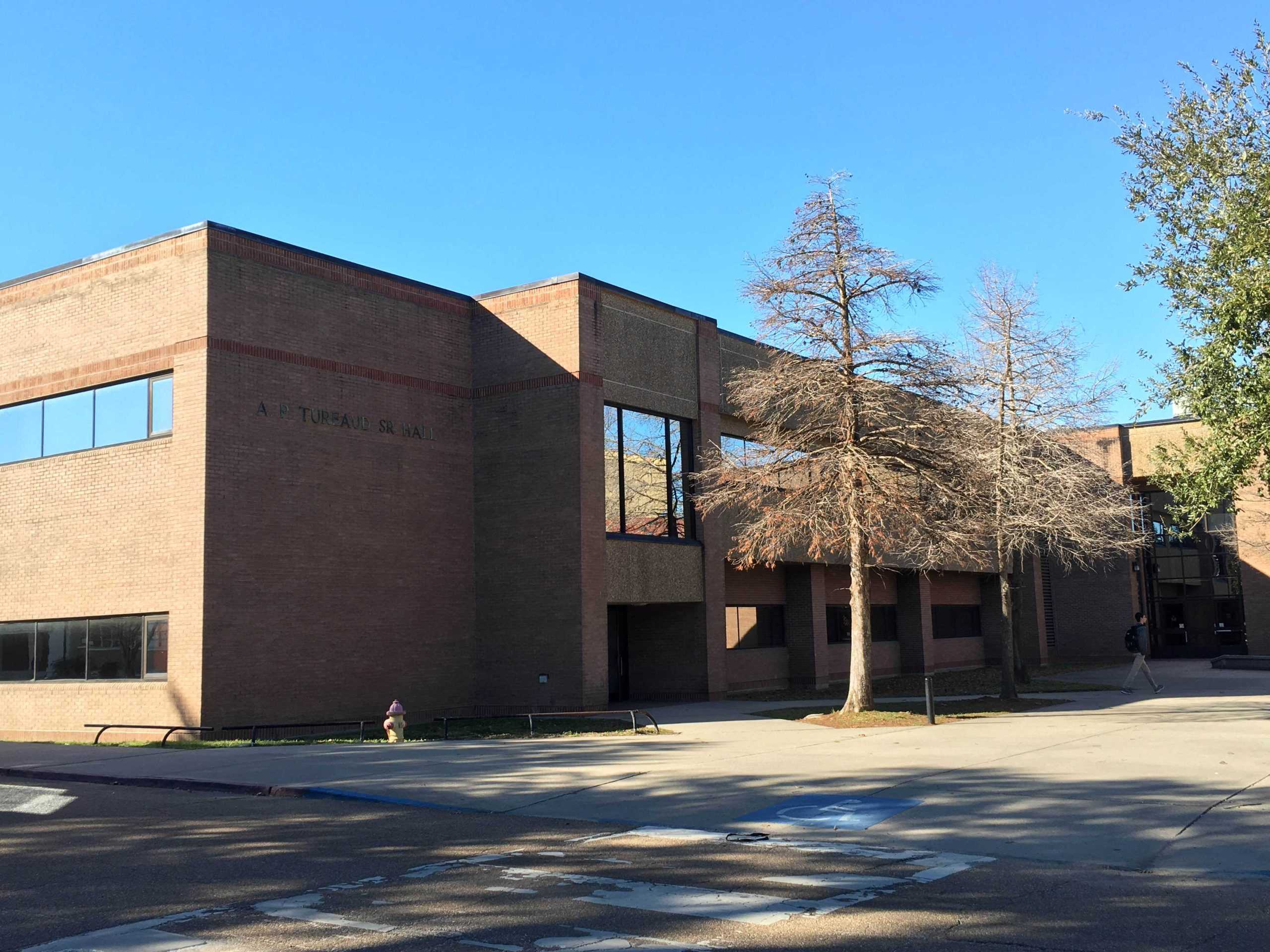 Man arrested after using Tureaud Hall "glory hole"