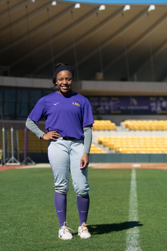 LSU freshman outfielder Akiya Thymes (00) on Wednesday, Feb. 17, 2016 at Tiger Park