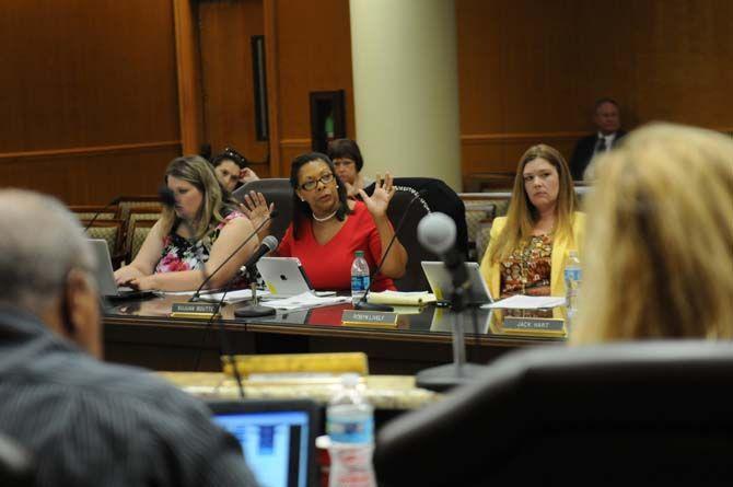 Louisiana Office of Student Financial Assistance Executive Director, Sujuan Boutte, explains the budget issues and requirement changes for the TOPS scholarship on Thursday, Aug. 20, 2015, in Baton Rouge.