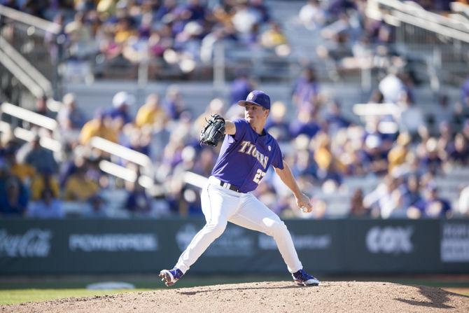 LSU senior pitcher John Valek III (27) pitches the ball on Saturday, March 5, 2016, during the Tigers' 15-1 win against Fordham at Alex Box Stadium.