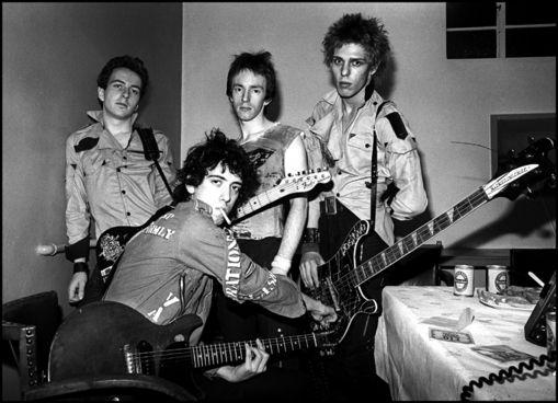 THE CLASH - NOVEMBER 1977&#160;