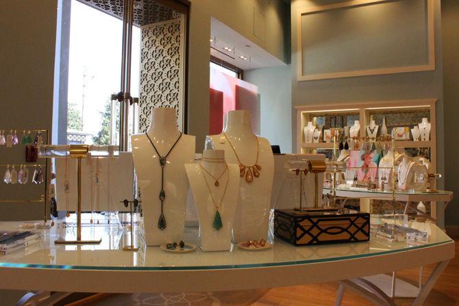 Kendra Scott Jewelry to host CASA event