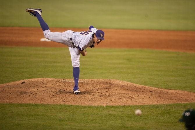 LSU junior pitcher Parker Bugg (46) pitches during LSU's 7-1 defeat against Tulane University on Tuesday, March 29, 2016 at Alex Box Stadium