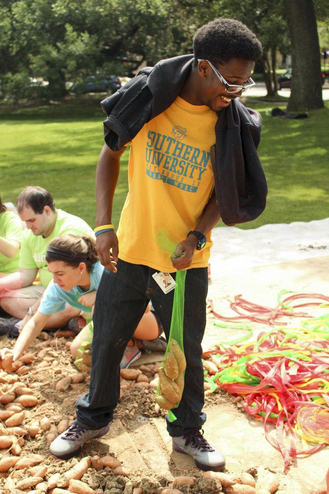 Kitchens on the Geaux hosts 4th annual potato drop