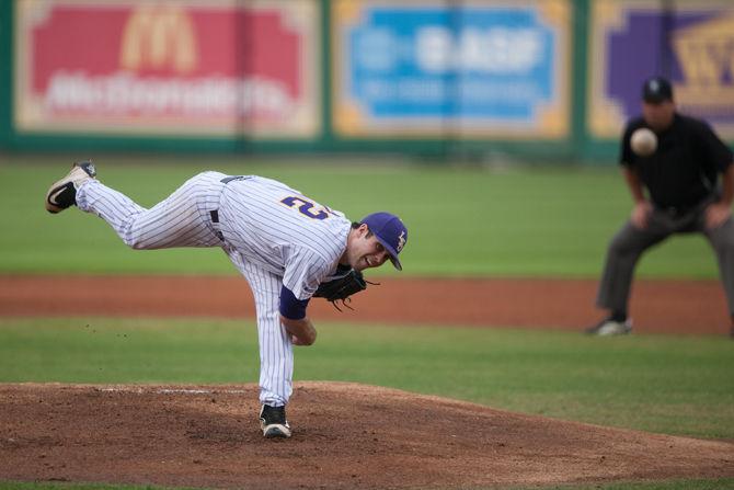 LSU junior pitcher Alden Cartwright (32) pitches during LSU's 9-4 victory against the University of New Orleans on Wednesday, March 16, 2016