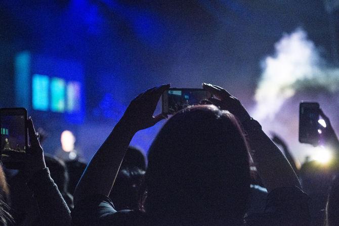 REVIEW: G-Eazy&#8217;s River Center tour date feels like a hometown show