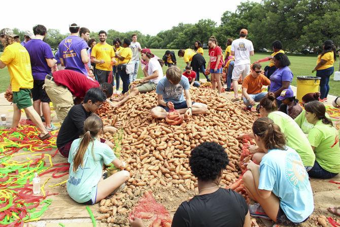 Kitchens on the Geaux hosts 4th annual potato drop