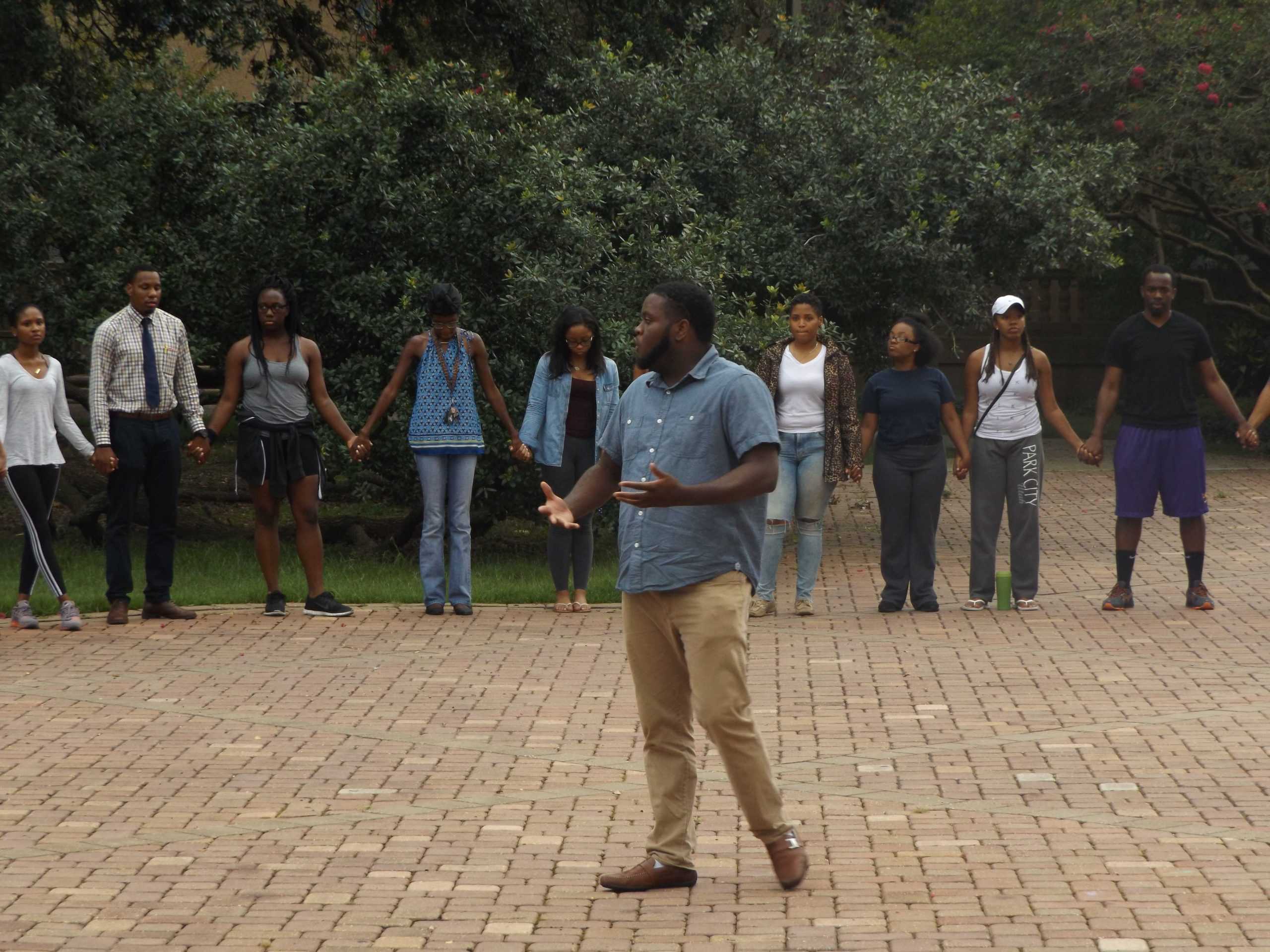 LSU community gathers for "Unity Prayer"