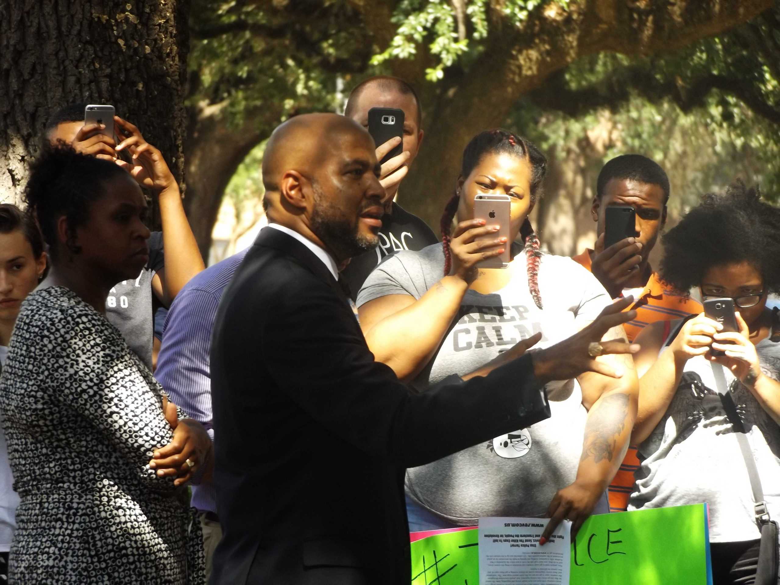 LSU students and community leaders discuss Alton Sterling shooting at AACC