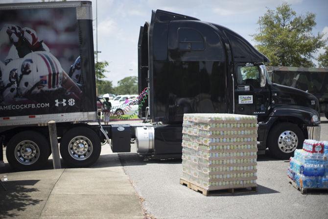 Student leaders, Gamecocks donate after Baton Rouge flooding