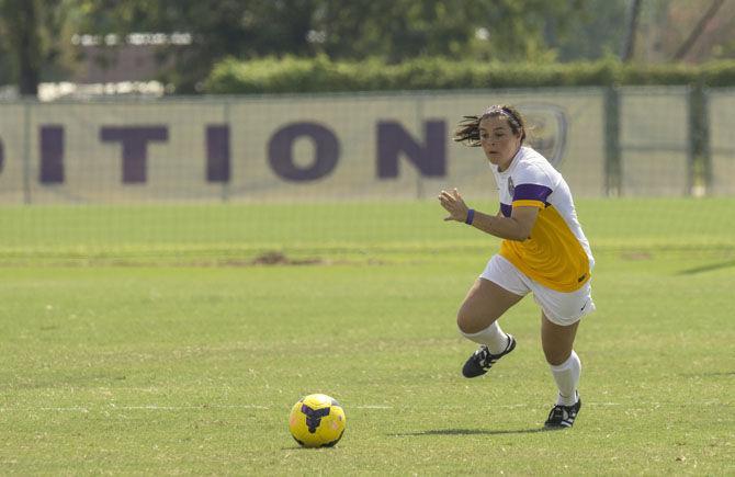 LSU wins third-straight road match, 1-0, adding to longest away-from-home win streak since 2013