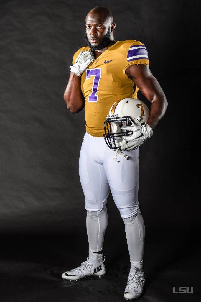 LSU to don &#8216;Gridiron Gold&#8217; throwback uniforms against Mississippi State