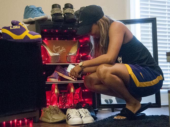 Women's basketball guard Jenna Deemer talks about her love for fashion