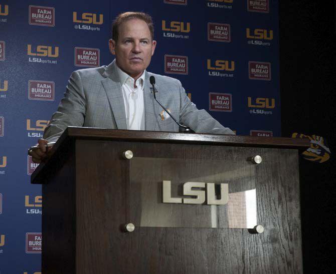 Les Miles listens to a question from a reporter during the season's first Lunch with Les, on Monday Aug. 29, 2016 in the LSU Athletic Administration Building.