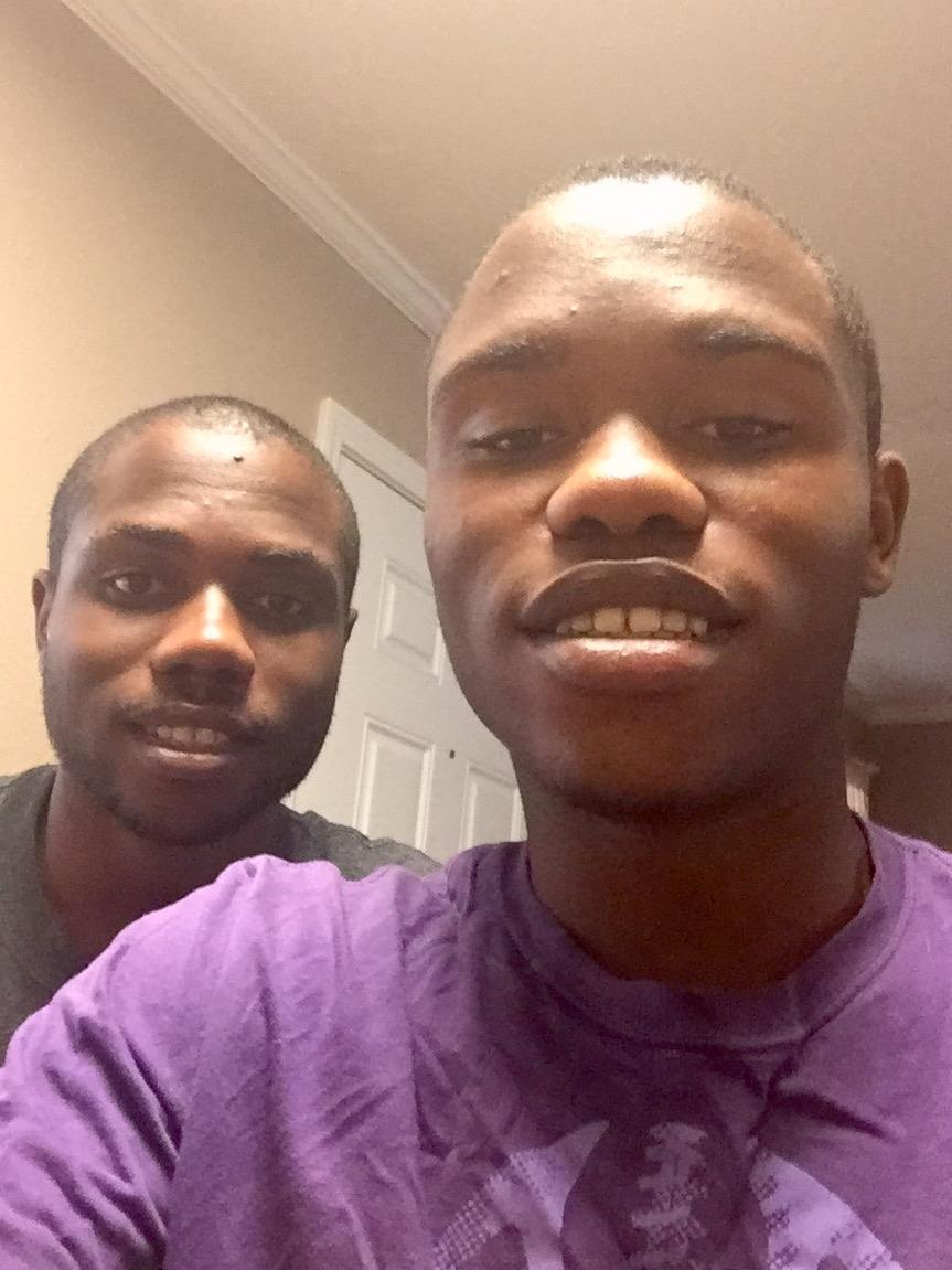 Jawan (front) and Jona Fox pose for a selfie.