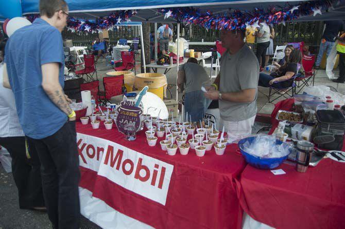 Hundreds gather for the 29th annual Jambalaya Jam