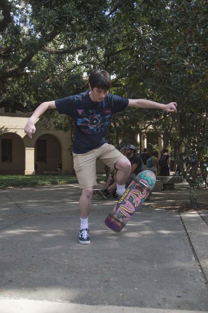 Despite decline in popularity, skateboarding culture still present at University