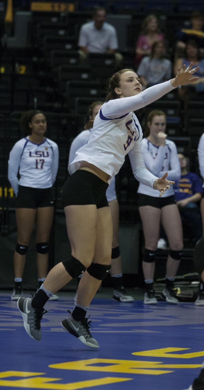 LSU's winning streak ends with weekend losses to Florida, South Carolina