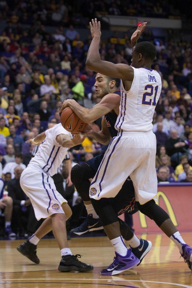 Sophmore Forward Aaron Epps defends against the Ole Miss Rebels during the 90-81 LSU victory against Ole Miss on Wednesday, Jan. 13, 2016 at the PMAC