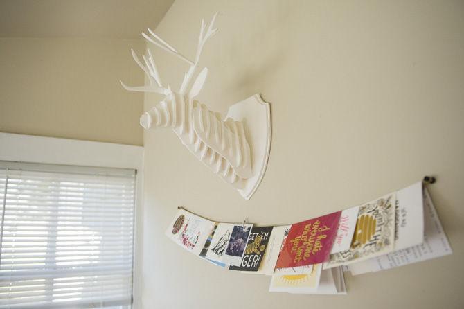 Local photographer incorporates artistic eye into her apartment's interior design