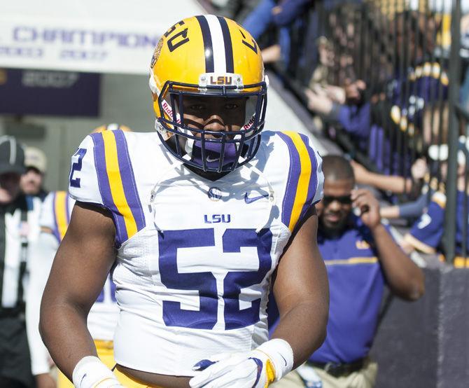 LSU senior linebacker Kendell Beckwith (52) takes the field before the Tigers' 16-10 loss against the University of Florida on Saturday, Nov. 19, 2016 at Tiger Stadium.