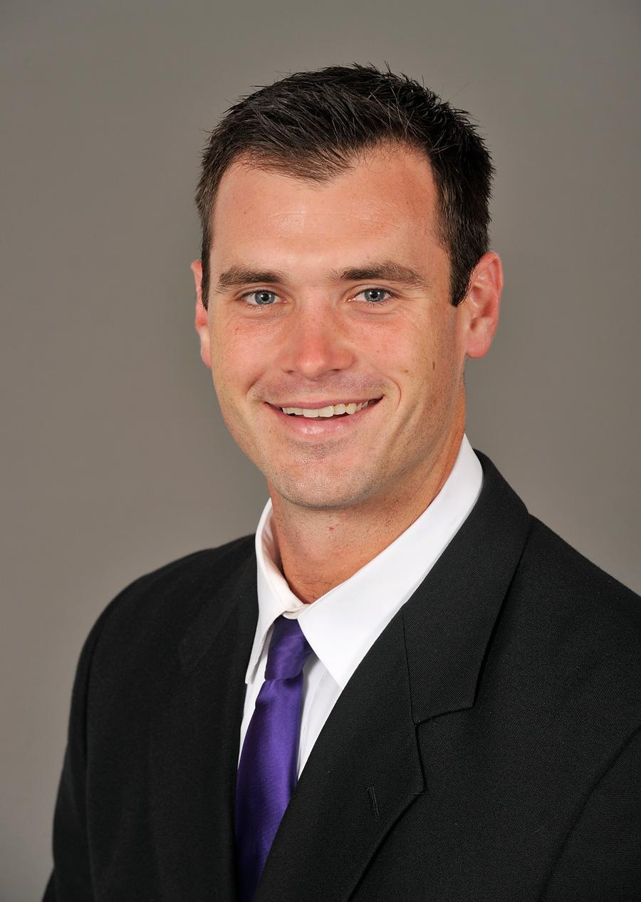 LSU promotes Nolan Cain to recruiting coordinator, Micah Gibbs to lead role with offense