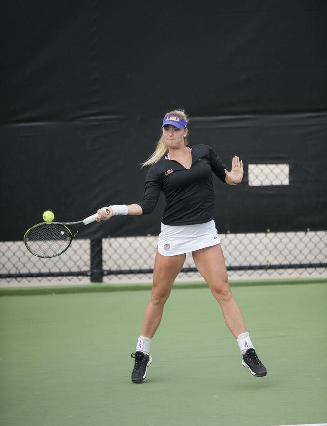 LSU junior Ryann Foster hits the ball on Nov. 11, 2016 at the LSU Tennis Facility.