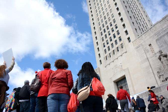 More than 2,000 students flooded the Capitol steps Wednesday, Feb. 24th, 2016 to rally for higher education funding.