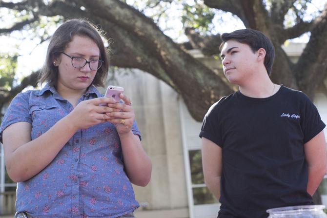 LSU Planned Parenthood chapter holds "Free Condom Friday," discusses presidential election