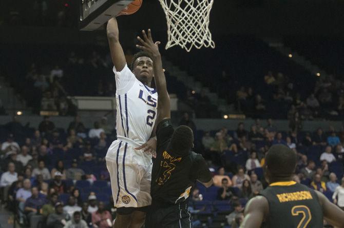 LSU sophomore guard Antonio Blakeney (2) shoots a layup during the Tigers' 61-78 win against Southern Miss&#160;on Nov. 15, 2016 in the Pete Maravich Assembly Center.