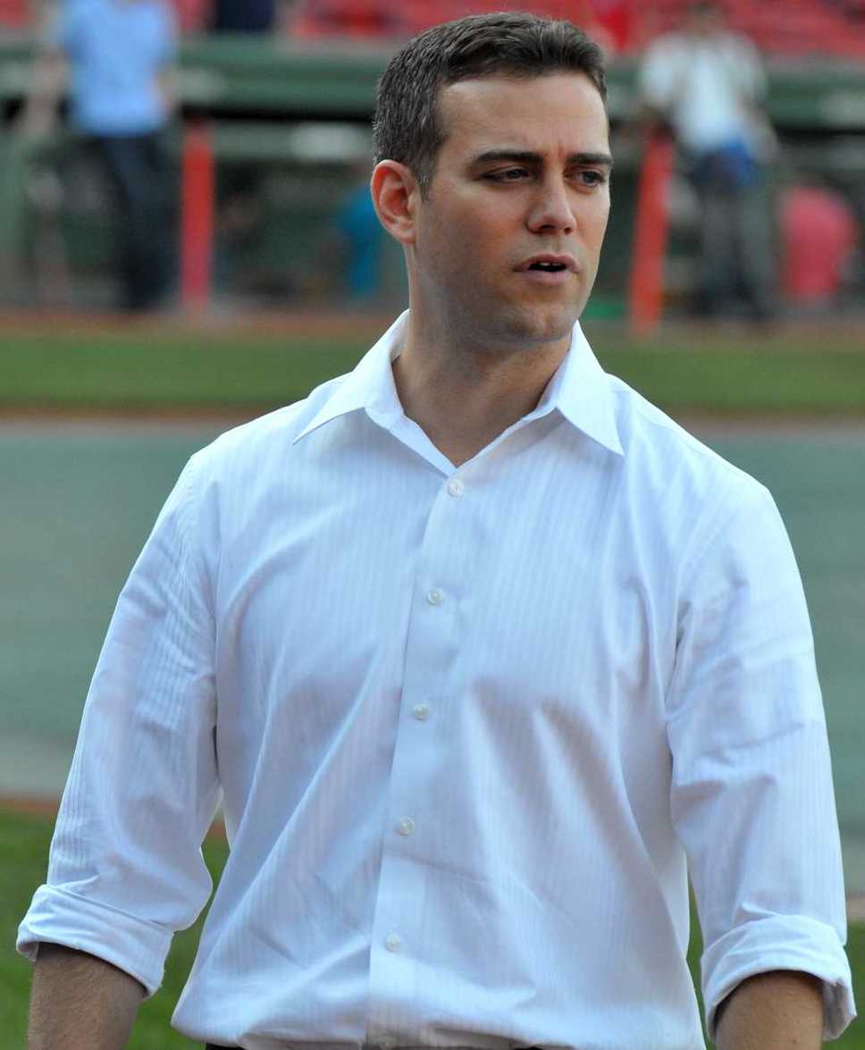 By Scott Slingsby from Rochester, NH (Theo Epstein, Boston Red Sox) via Wikimedia Commons