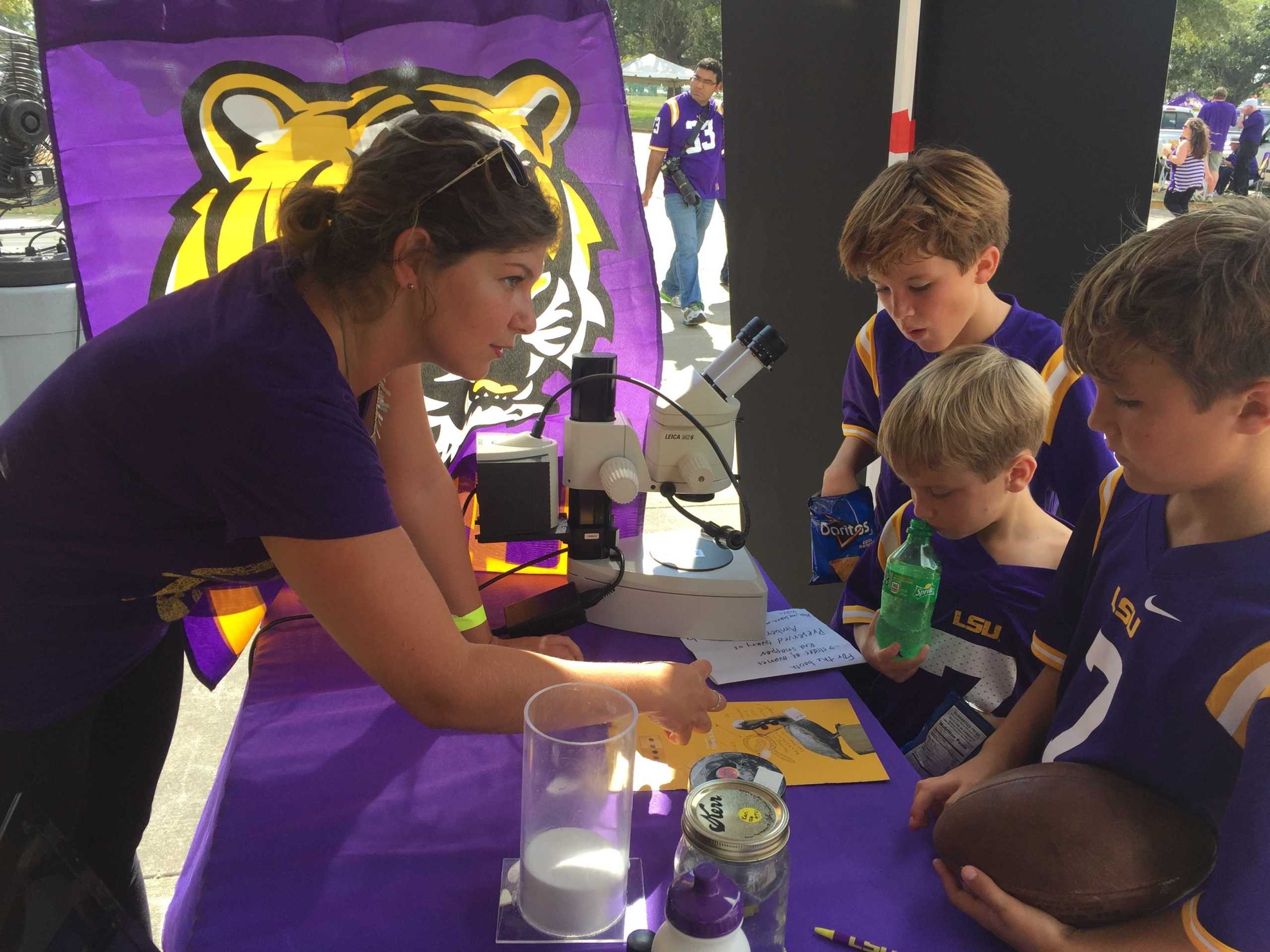 LSU tailgate educates children on coastal sciences