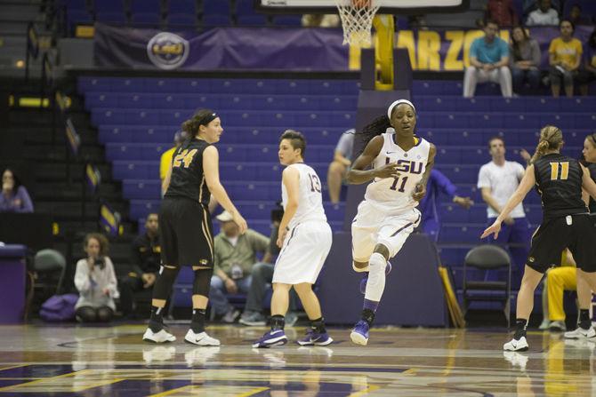 Moncrief, Jackson lead LSU to 80-71 victory against Missouri