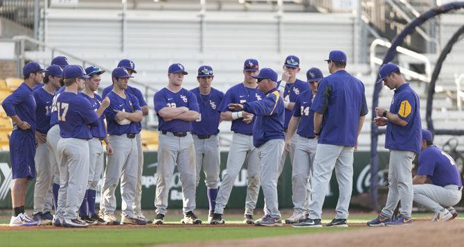 LSU baseball head coach Paul Mainieri speaks to the team during practice on Wednesday, Feb. 8, 2017 at Alex Box Stadium.