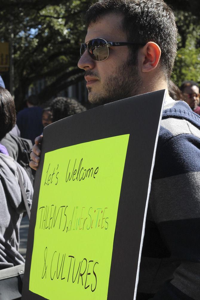 Iranian Student Association holds Free Speech Plaza protest