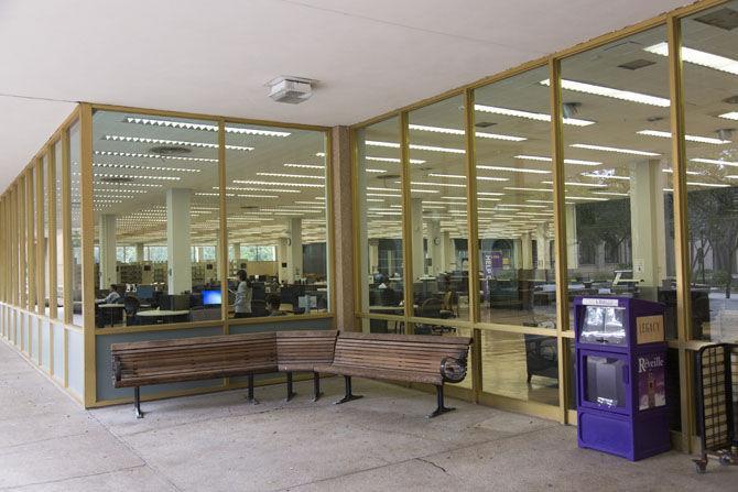 Middleton Library sits mostly empty Thursday, Jan. 5, 2017 before classes begin.