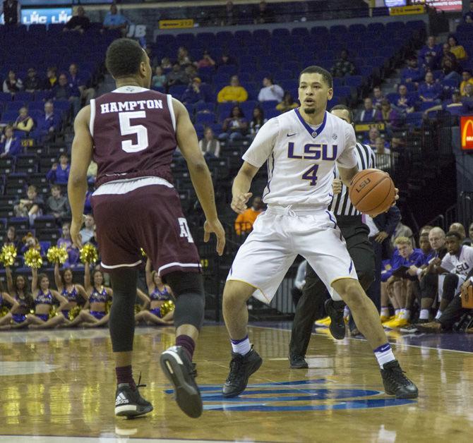 LSU freshman guard (4) Skylar Mays dribbles the ball during the Tigers 85-73 loss to Texas A&amp;M on Saturday, Feb. 4, 2017 at the Pete Maravich Assembly Center.