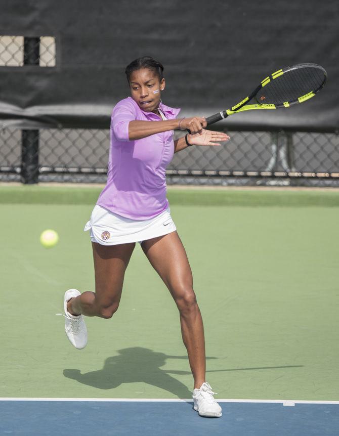 LSU senior Skylar Holloway returns the ball during the Lady Tigers' 5-0 win against Memphis on Saturday, Feb. 4, 2017 at the LSU Tennis Complex.