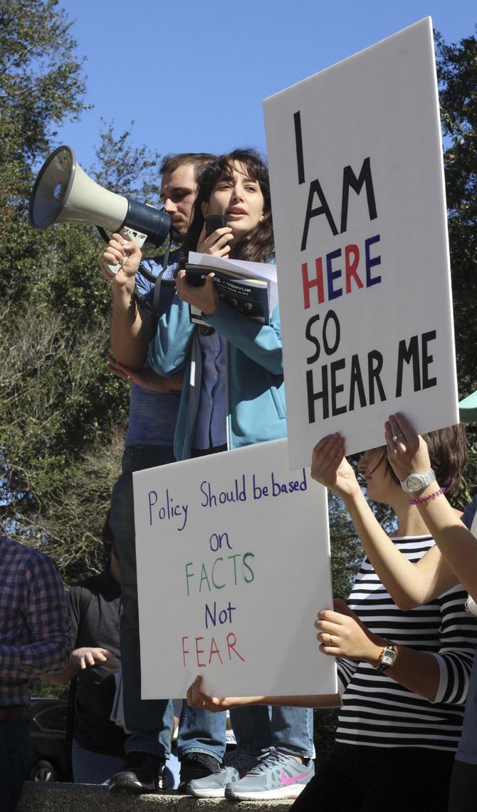 Iranian Student Association holds Free Speech Plaza protest