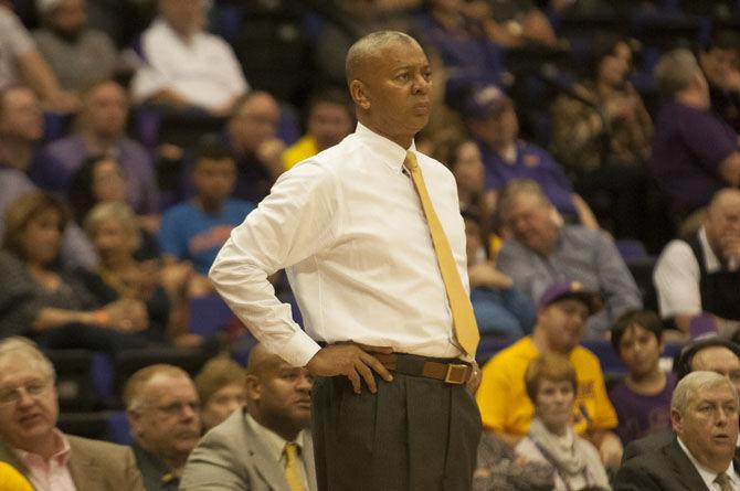 LSU head coach Johnny Jones watches his players during the Tigers' 106-71 loss to the Florida Gators on Wednesday, Jan. 25, 2017, in the PMAC.