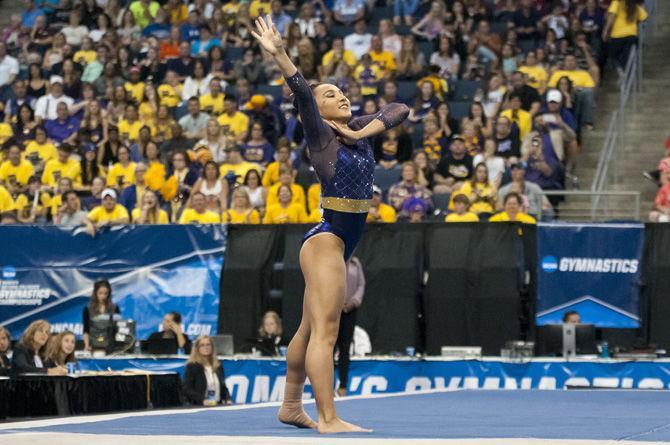 LSU uses strong start on floor to set tone and push Tigers to Super Six