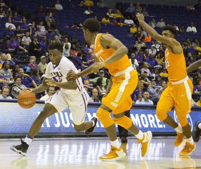 LSU sophomore guard Antonio Blakeney (2) dribbles the ball during the Tigers' 92-82 win over Tennessee on Wednesday, March 1, 2017, in the PMAC.