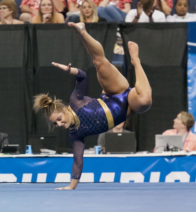 LSU uses strong start on floor to set tone and push Tigers to Super Six