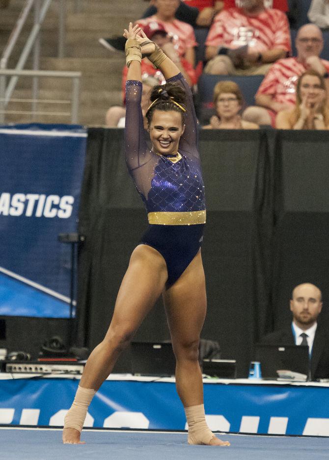 LSU uses strong start on floor to set tone and push Tigers to Super Six