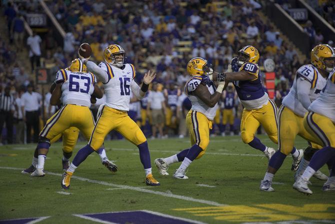 LSU senior quarterback Danny Etling (16) throws the ball during the Tigers' spring game on Saturday, April 22, 2017 at Tiger Stadium.