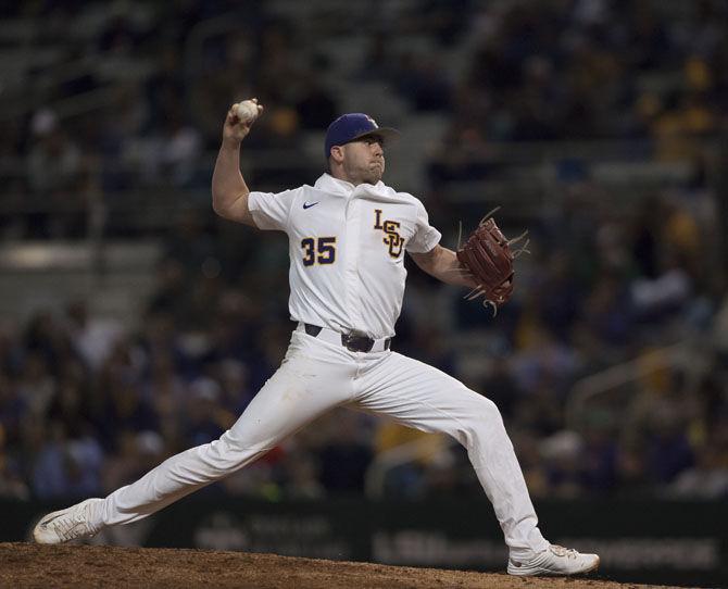 LSU pitcher Alex Lange (35) pitches the ball on Friday, March 17, 2017, during the Tigers' 22-9 victory over UGA at Alex Box Stadium.