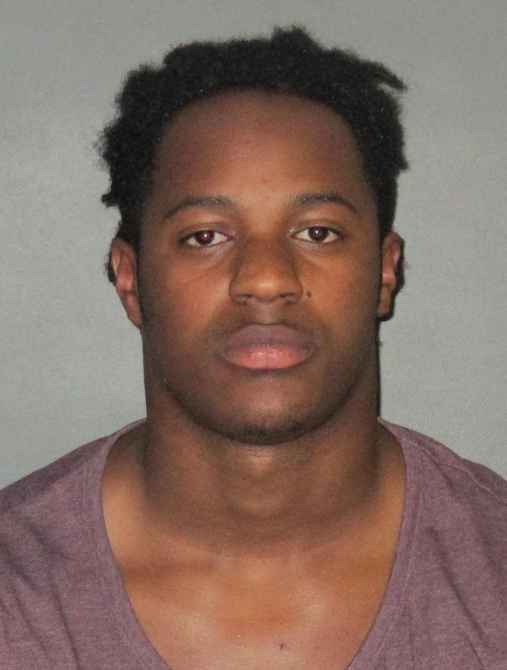 LSU running back Lanard Fournette arrested for using fake ID