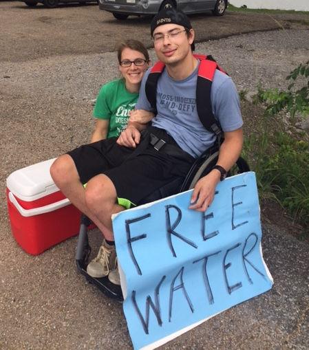 Baton Rouge couple serves local community by sharing water with a message